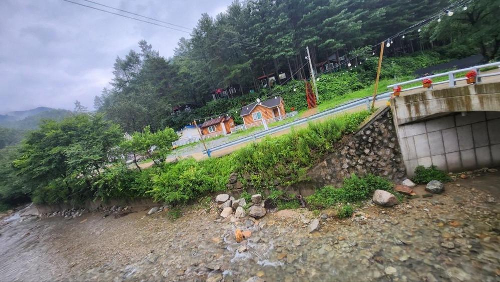 Hongcheon Gongjaksan Recreational Forest Pension 외부 사진